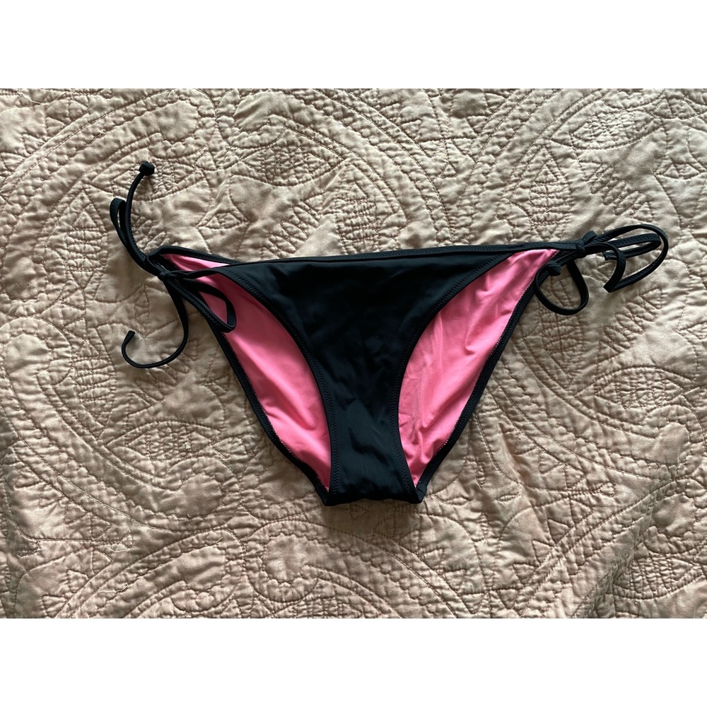 Victoria’s Secret - PINK - Size S - BLACK BATHING SUIT BOTTOMS